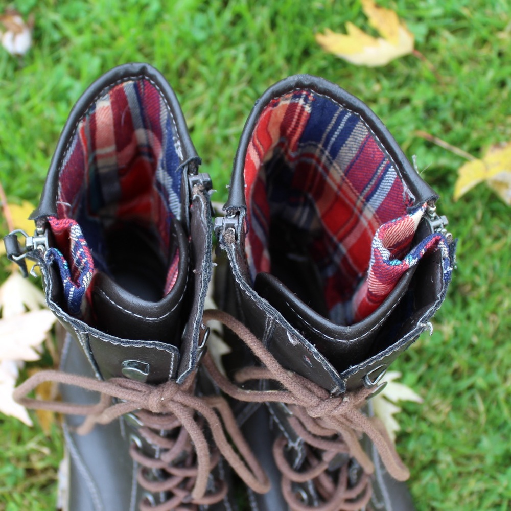 American Rag boots - Picture 2 of 5